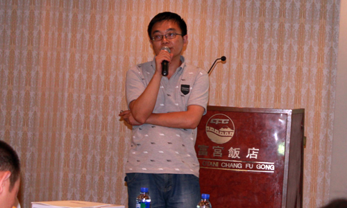 億瑪副總裁羅洪濱